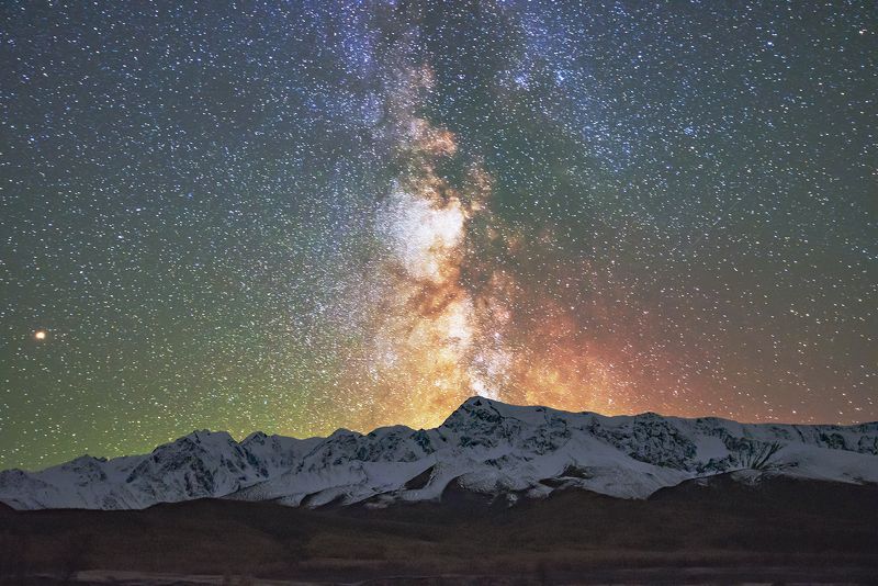 млечный путь, джангысколь, северо-чуйский хребет Зарево над Джангысколем.photo preview
