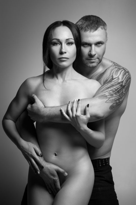 фото , ч/б , студия , портрет , двое , ню , мужчина , девушка ***photo preview
