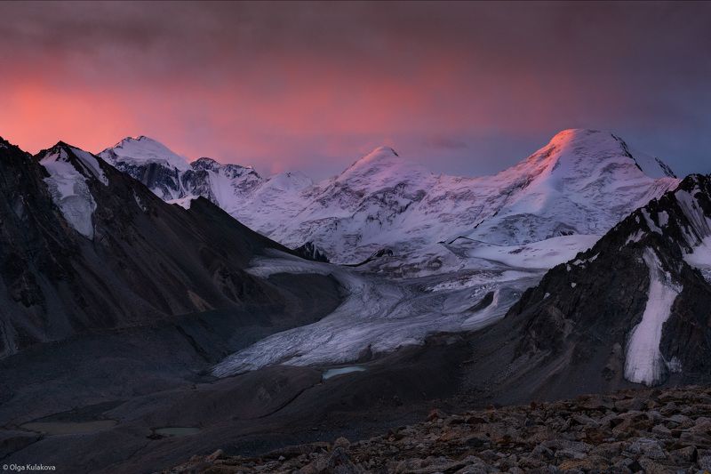 горы, баянкол, тянь-шань, рассвет, утро, пик мраморная стена, пик рго, пик карлытау, пик казахстан, пик баянкол, сарыджаз, центральный тянь-шань Рассвет уходящего летаphoto preview
