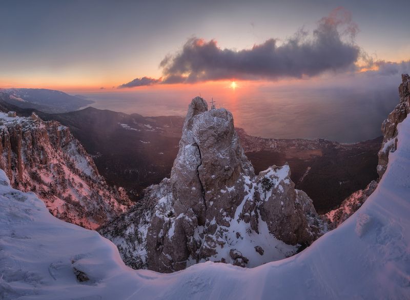 крым, ай-петри Ледяный Скалыphoto preview