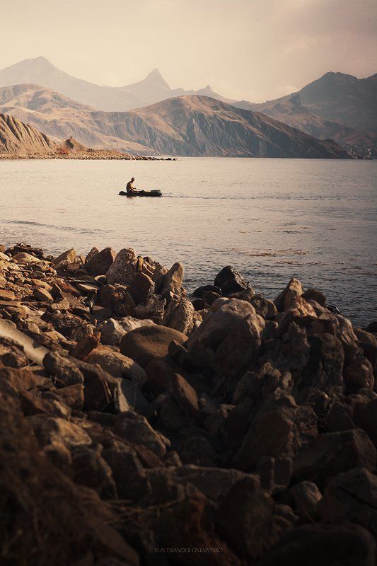 черное море, горы, лодка, photo preview