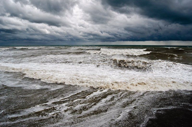 Лазаревский штормphoto preview