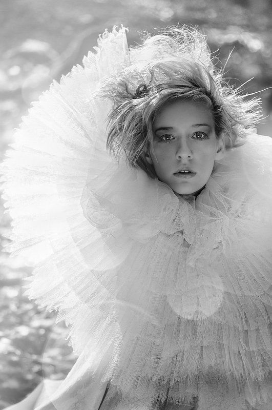 портрет, свежий воздух, олег афанасьев, пленэр, солнечный зайчик, солнечный воробышек, черно белый, монохром, bw, professionalfoto, afanasev oleg солнечный воробышекphoto preview