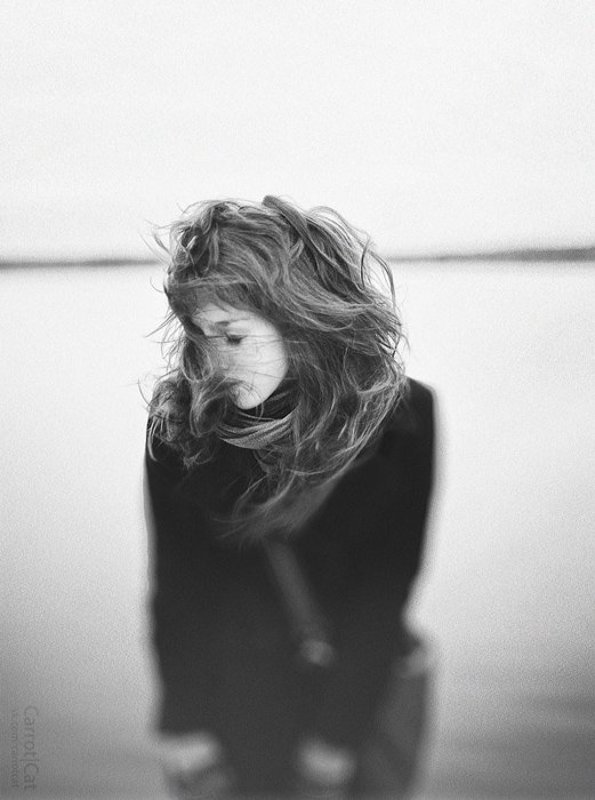 carrotcat , bw , girl , lake , portrait  , hair , dreamy *photo preview