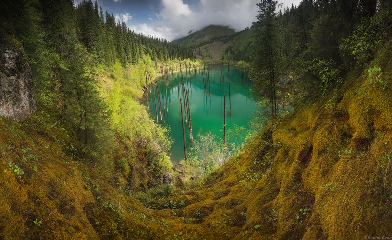 казахстан, алматы, каинды Изумруд озера Каиндыphoto preview