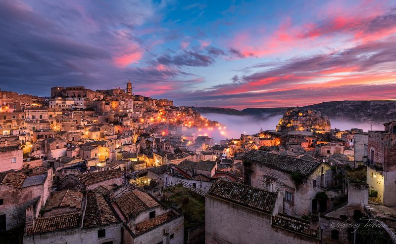 matera, Italy, cityscape, old town, history, ancient, sunrise, fog, town, sky, clouds Materaphoto preview