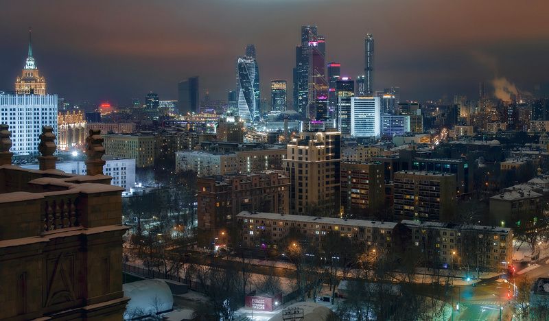 москва, город, архитектура, ночь Бьющийсяphoto preview