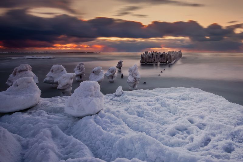 Вечерние спутникиphoto preview