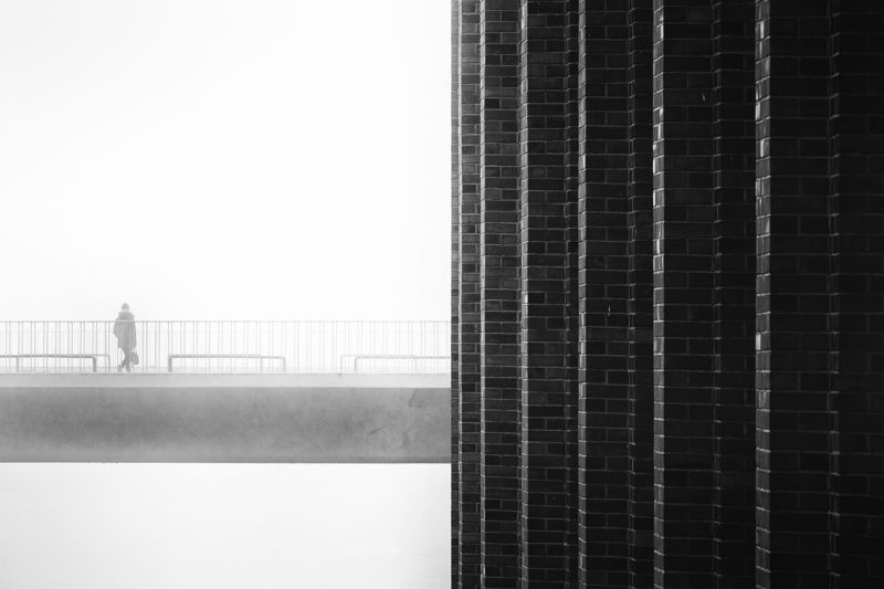 mist, fog, haze, bridge, person, urban, street Steigenberger Hotelphoto preview