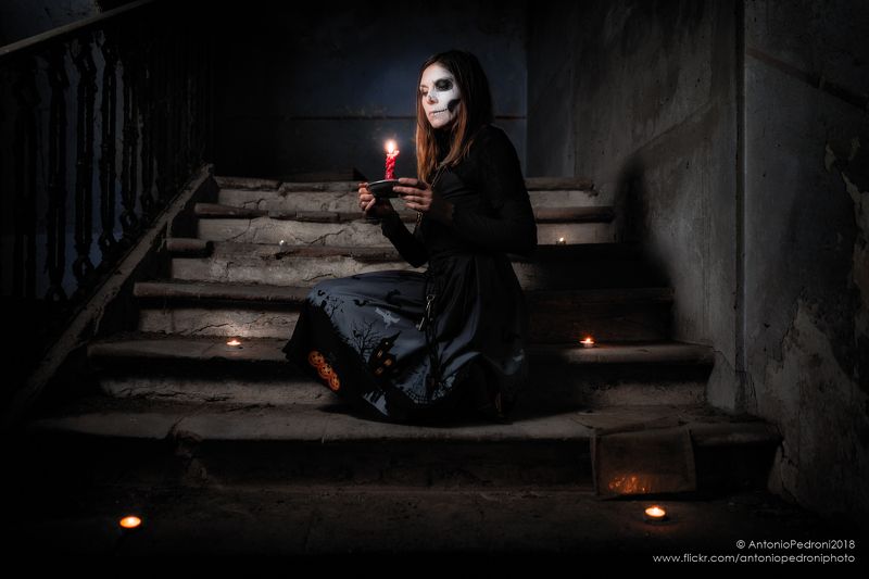 candles, model, modella, urbex, portrait, halloween, stairway, house, abandoned the night is darkphoto preview