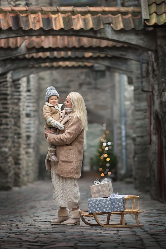 С мамой всегда праздник photo preview