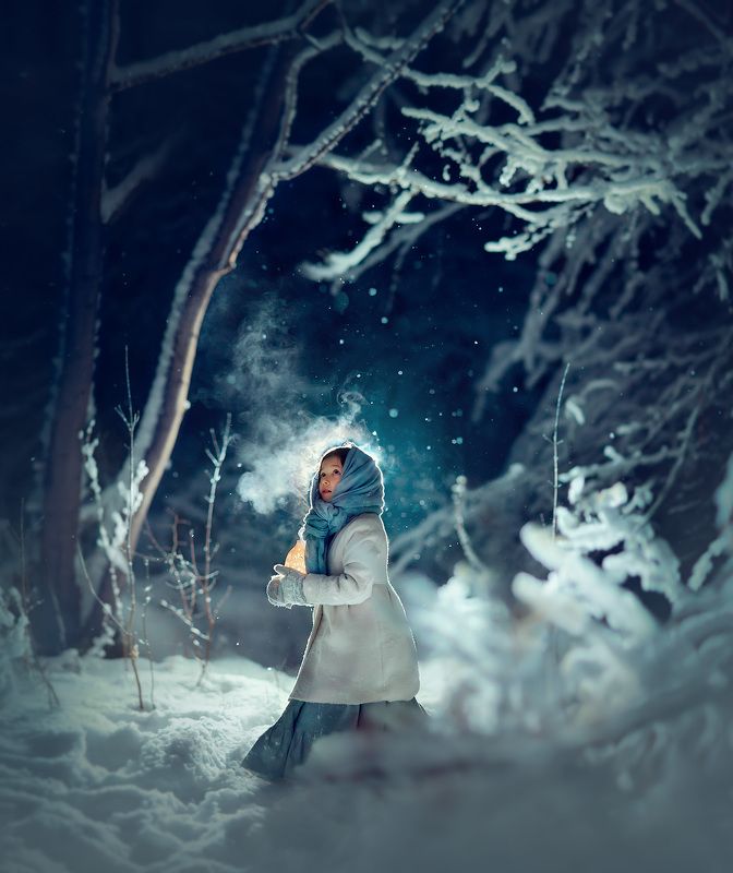 #winter #girl #night #magic#cold #lights #snow #ice #snowing #instawinter #wintertime #christmas #fairy #fairytale #woodland #wonderland #stars #nightphotography #dark #fantasy #xmas #december #magic Зимаphoto preview