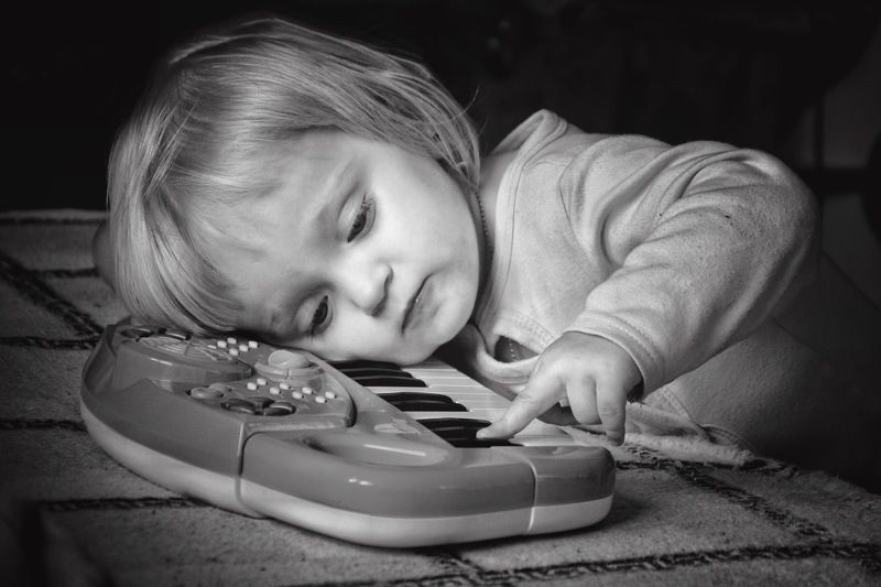 Детство, семья, ребёнок, портрет, девочка, чб, child, childhood, portrait, bnw, family, daylight Лирическая пауза фото превью