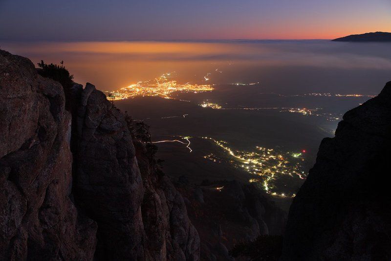 алушта, крым, горы, димерджи Сумерки над Алуштой.photo preview