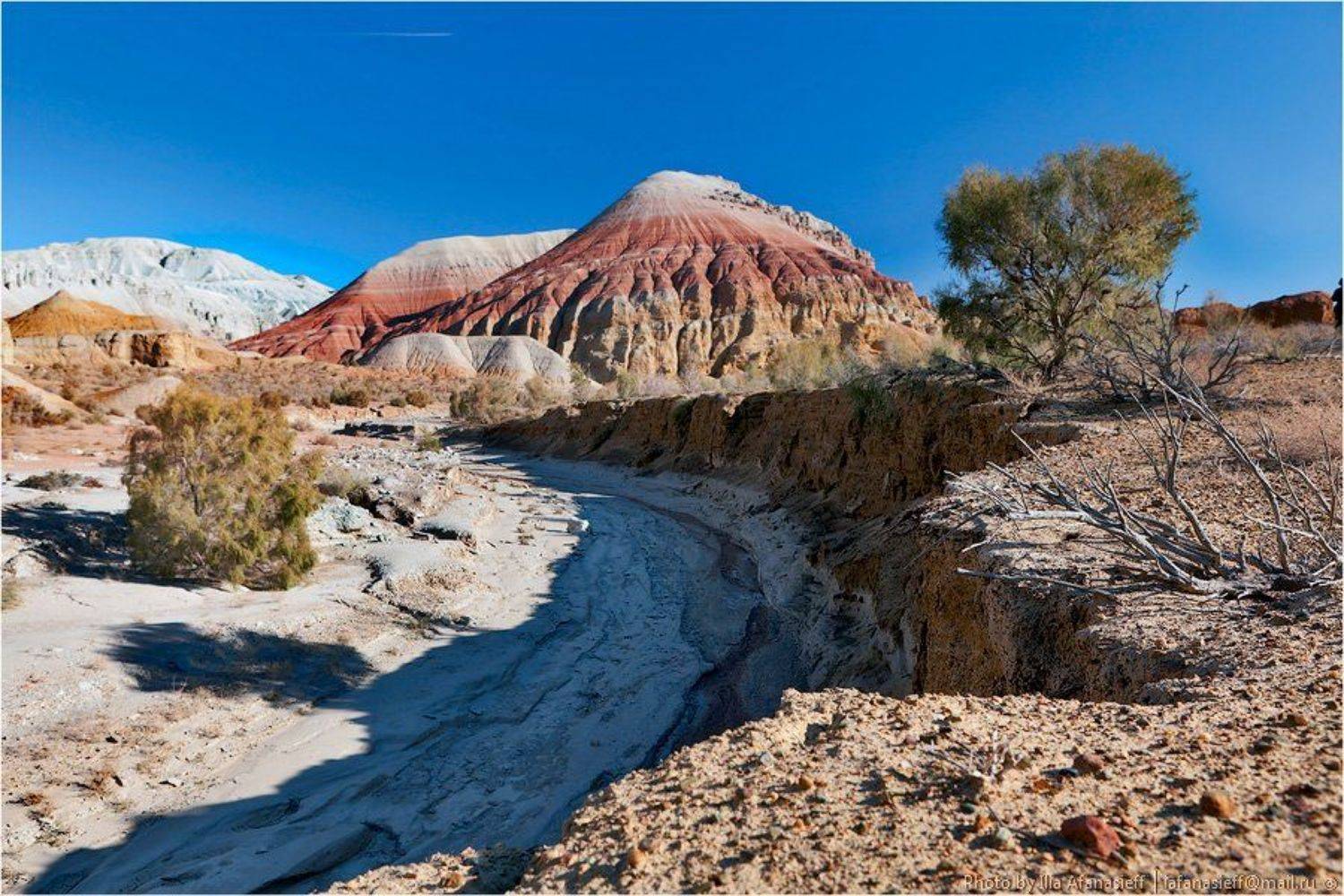 Алтын-Эмель, октябрь 2011 г. два. Автор: Ilia Afanasieff алтын-эмель, крем-брюле, горы актау, Ilia Afanasieff