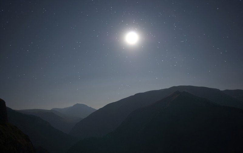 оштен, луна, цица Подлунные горыphoto preview