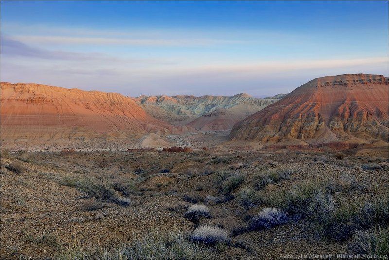 алтын-эмель, крем-брюле, горы актау Алтын-Эмель, октябрь 2011 г. триphoto preview