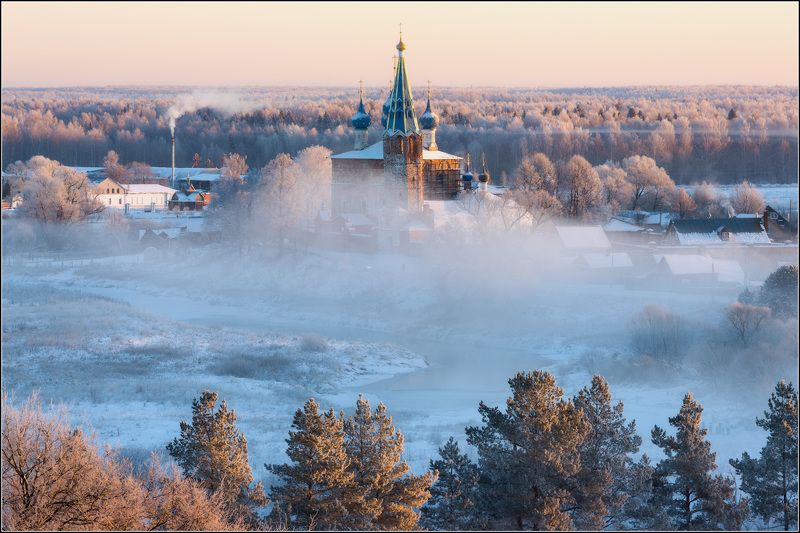 россия, ивановская обл, дунилово Солнце по верхушкамphoto preview