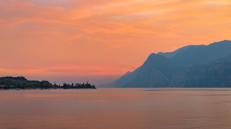 Fuoco Di Gardaphoto preview