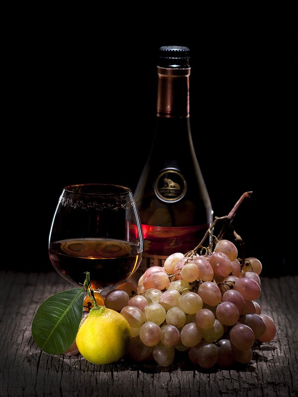 коньяк, натюрморт, коньячный, лимон, виноград Захотелось коньячку!photo preview
