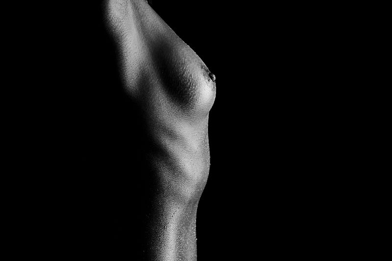 adult, nsfw, budoir, boudoir, sexy, boob, nipple, goose bumps photo preview