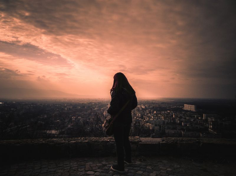 Waiting for the sunsetphoto preview