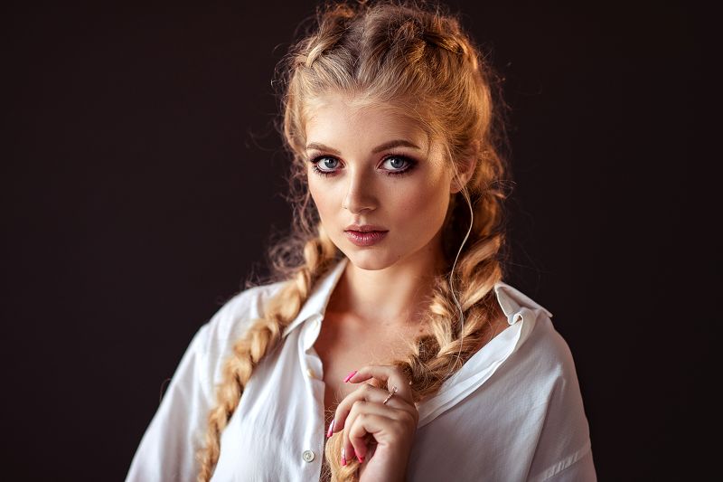 женский портрет portrait Катяphoto preview