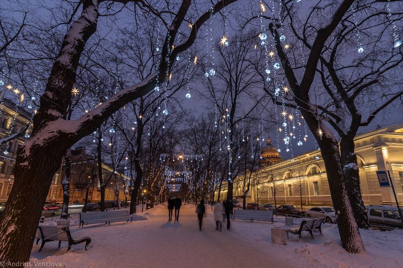 Konnogvardeyskiy boulevardphoto preview