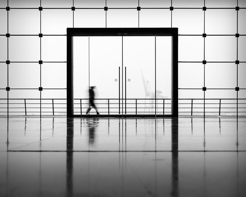 street, urban, person, fog, hamburg, harbour, window gate to harbourphoto preview