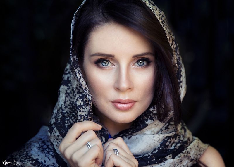 model, girl, portrait, body, face, beauty, beautiful, gurulee, natural light, russian, pretty,sensual LARISAphoto preview