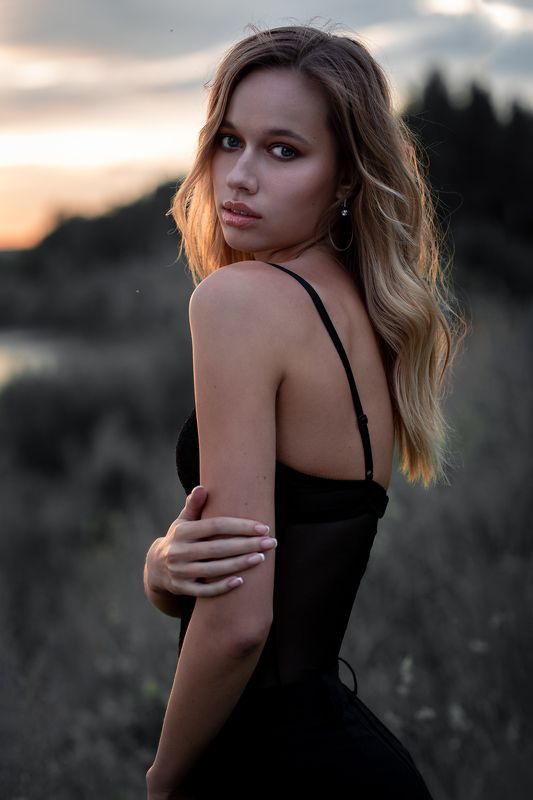 017 Portrait 2018 фото превью