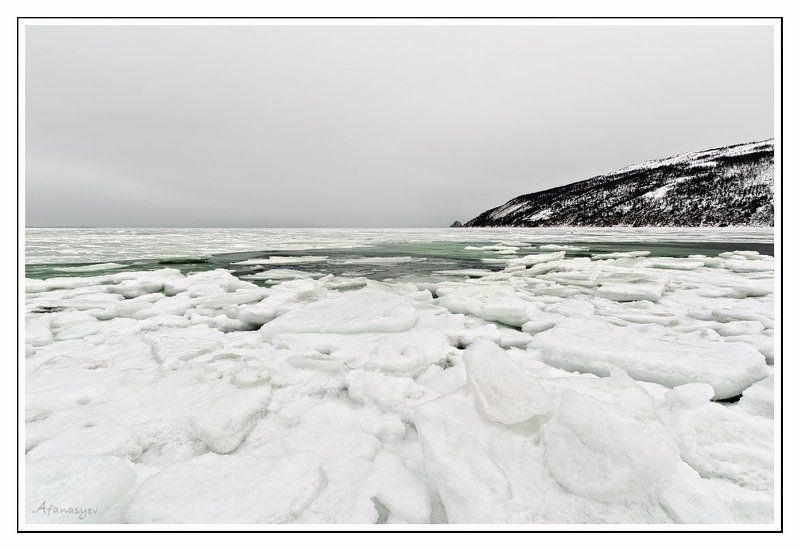 магадан, охотское море, вечер, снег, лед, ручей веселый, сопки, пейзаж Царит над грешным миром тишина....photo preview