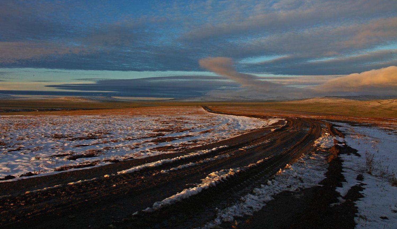 Дорогой дальнею.... Автор: Сергей Шульга россия, чукотка, лето, пейзаж, дороги, небо, облака,, Сергей Шульга