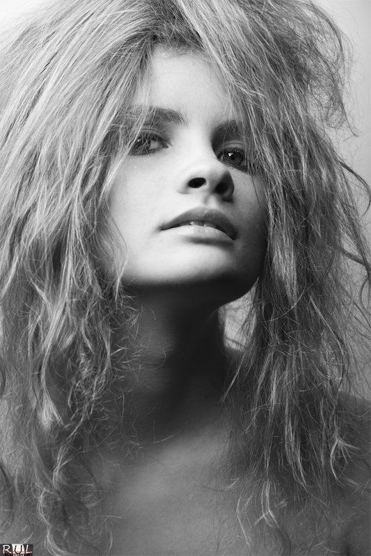 Илонаphoto preview