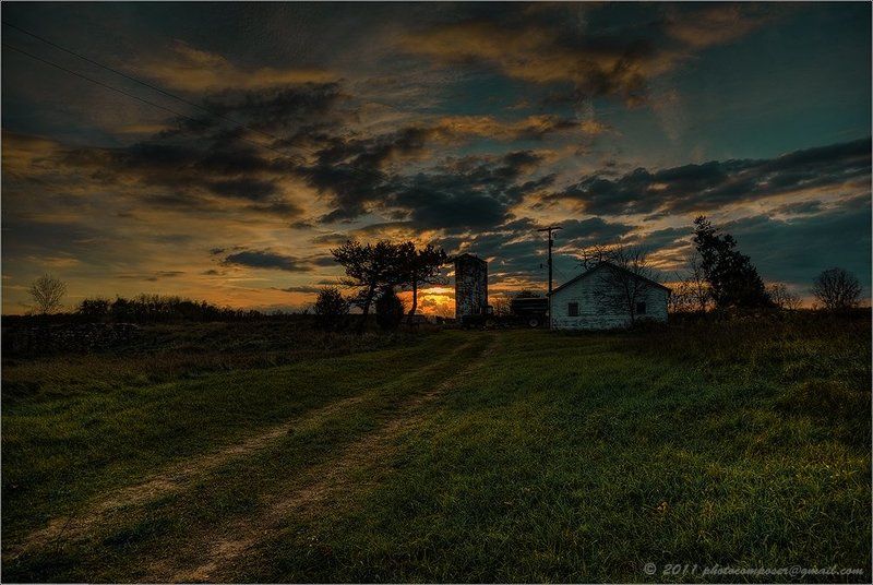 The sunset over Moscow....photo preview