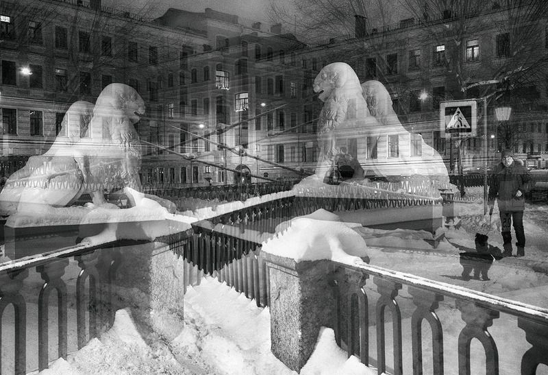 санкт-петербург, канал грибоедова, львиный мостик Хранителиphoto preview