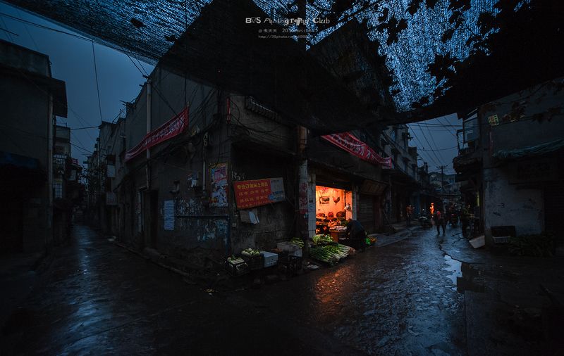 雨夜妖精村photo preview