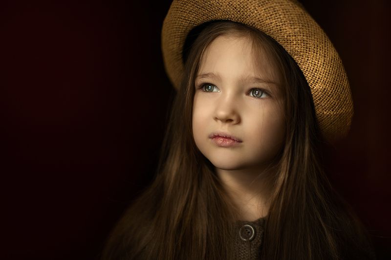 Маленькая незнакомкаphoto preview