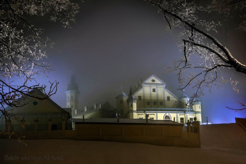 беларусь, несвиж, замок, дворец, архитектура Туманный Альбион Радзивиллов в Несвижеphoto preview