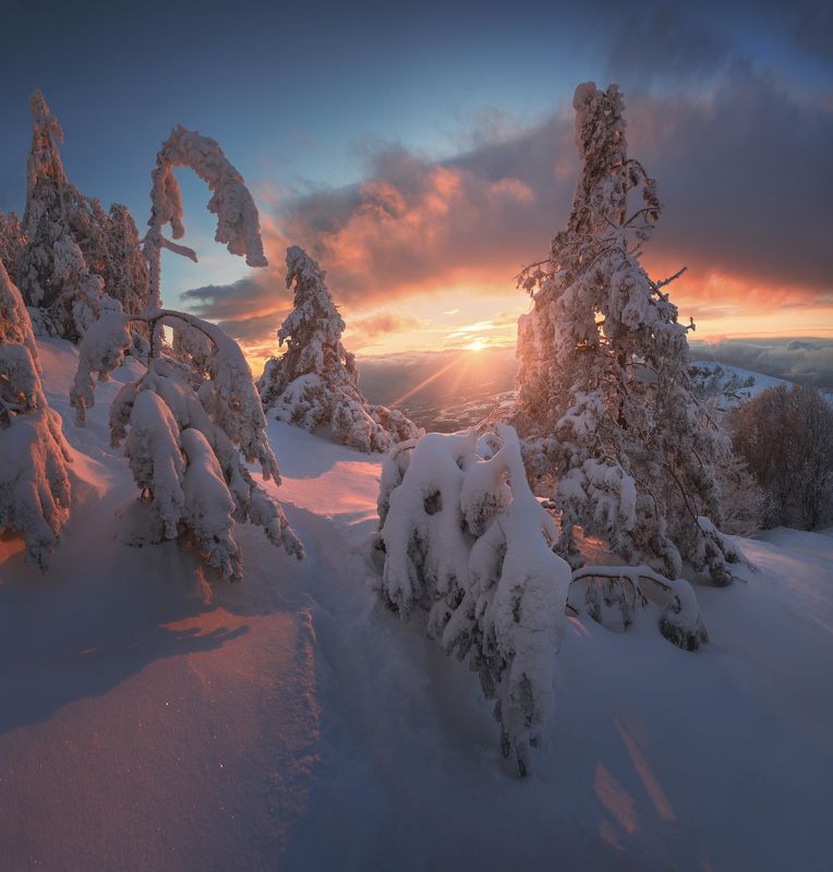 крым, демерджи, южная демерджи, северная демерджи, долина привидений, зима Снежная Демерджиphoto preview