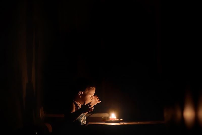 У свечиphoto preview