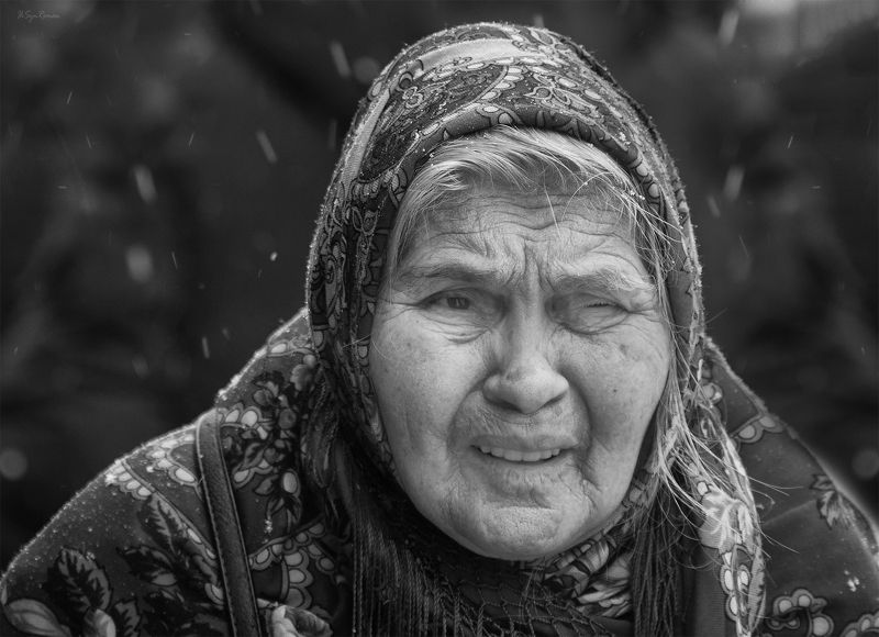 женщина,жанр,улица,портрет В лицах ... фото превью