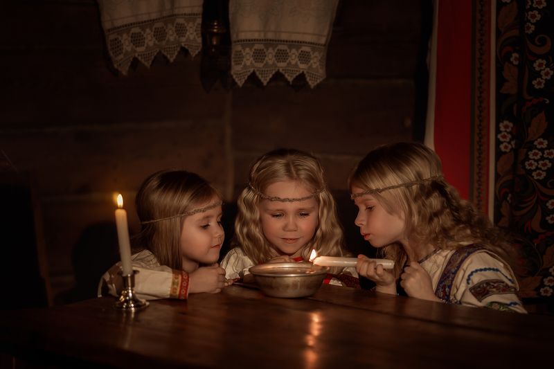 святки, крещение, рождество, сочельник, гадание, свеча, воск Святочные гаданияphoto preview