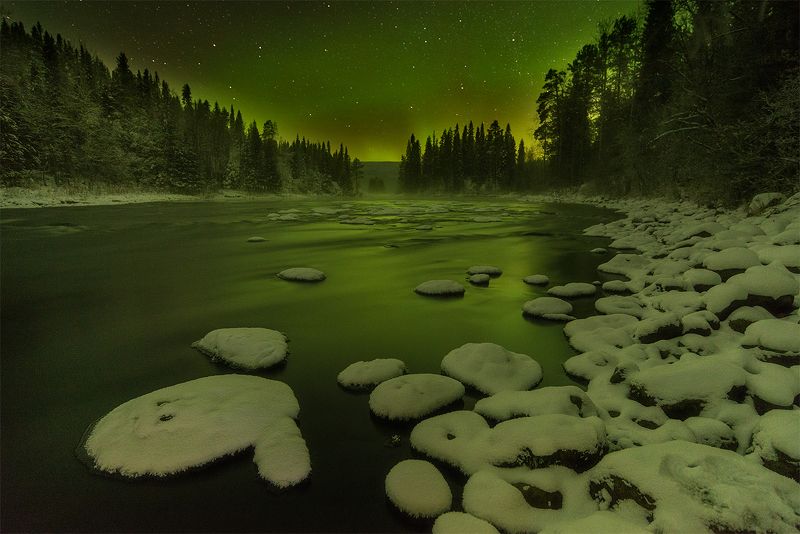 северное сияние, паанаярви, оланга, карелия Северное сияние над рекой Оланга фото превью