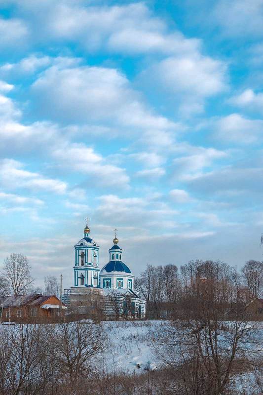 Обновлённая церковьphoto preview