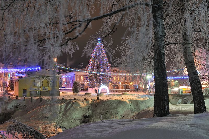 углич, зима, ночь, мороз, снег Новогодний Угличphoto preview