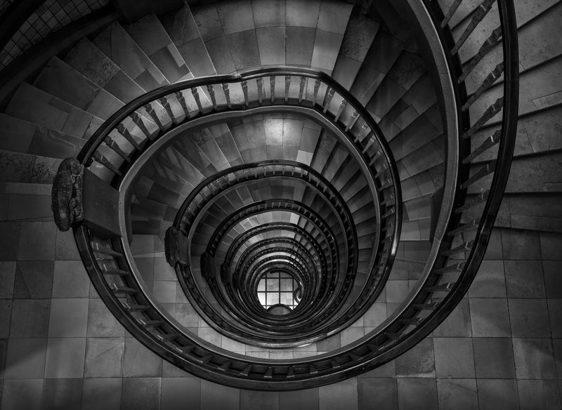 Spiral staircasesphoto preview