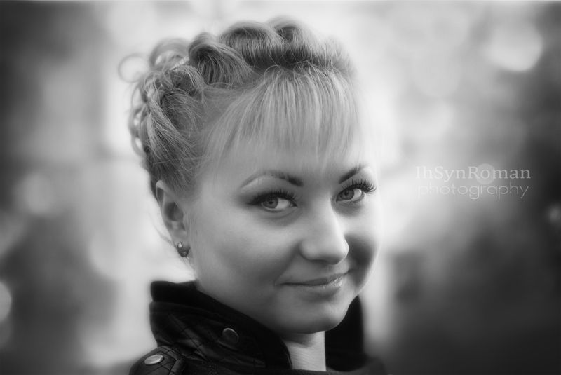 девушка,жанр,улица,портрет В лицах ... фото превью