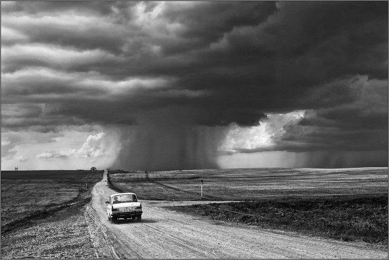 гроза О смелых мужчинах на суровых автоphoto preview