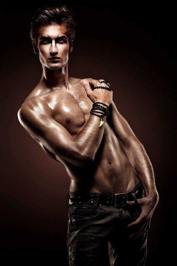 Автор: Александр Новиков , Александр Новиков